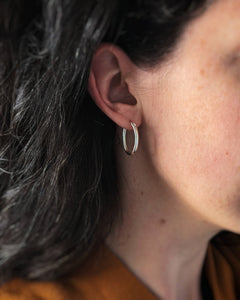 Anneaux d'oreilles ovales moyens - Peasejewelry