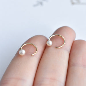 Demi-anneaux avec perles - Peasejewelry